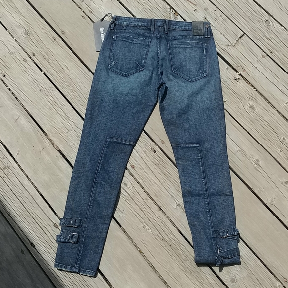 Jeans.Firm - Picture 8 of 8